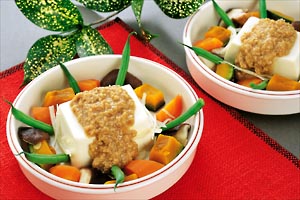豆腐と温野菜のサラダの写真